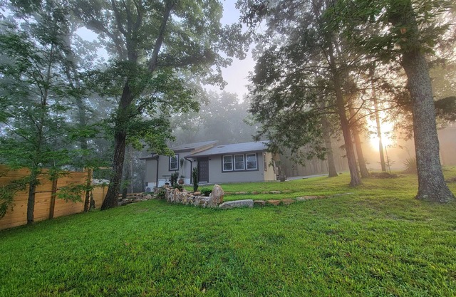 A Serene Retreat with Rustic Elegance within the Appalachians