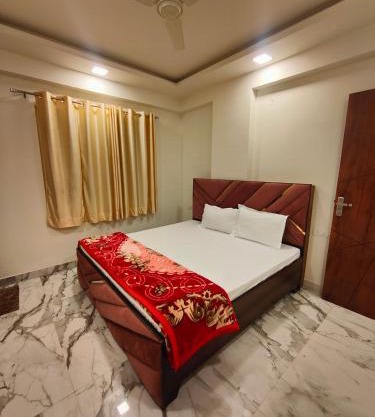 A Spacious 2BHK Apartment with 2 Rooms