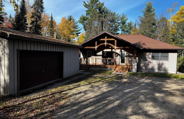 A Spacious Lake House with Private Dock