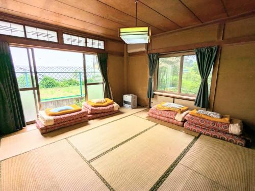 A traditional Japanese house located at the foot of the Northern Alps One Little Sheep's House