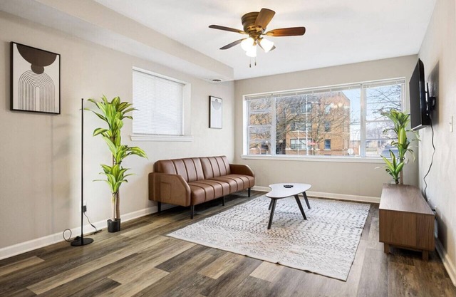 A Trendy Escape close to Downtown Peoria