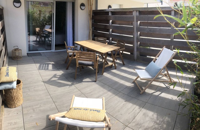 A waterfront zen cocoon in Hardelot