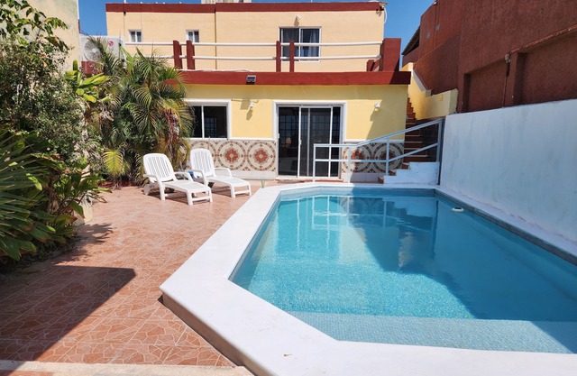 A Wave From It All - Chuburna Beach Front, Spacious Family or Romantic Villa