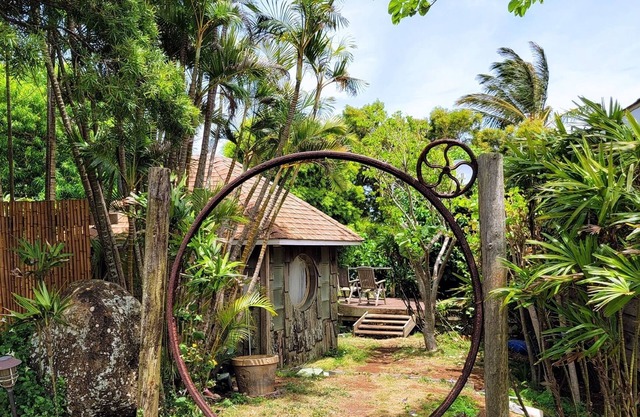 A Whale Crossing Vacation Rental North Shore, Big Island