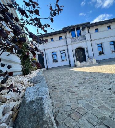 Academy Home