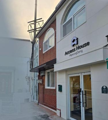 AccessHouse
