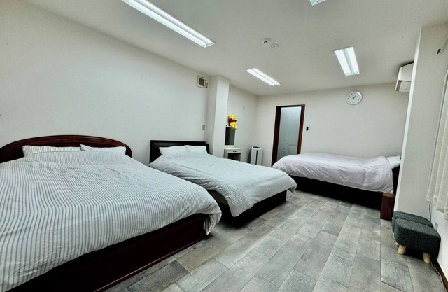 Accommodates 6 people5 minutes walk from Oyama St/Itabashi-ku Tokyo
