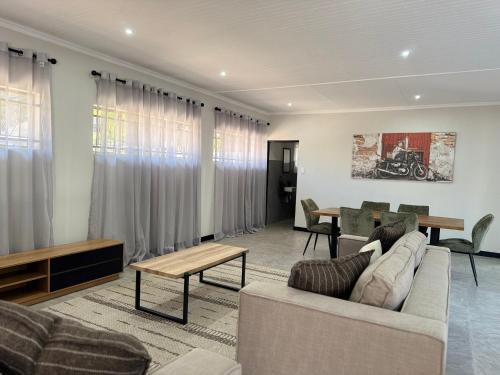 Accommodation in Lynwood Pretoria East for larger groups and Families