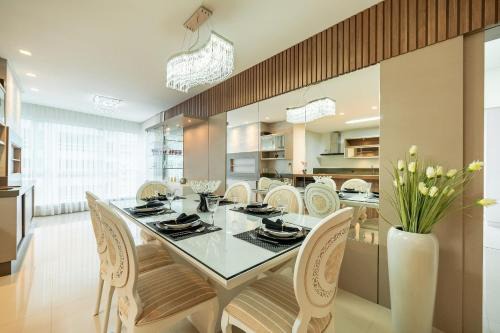 Achei Itapema Elegante ap 3 suítes 400m do mar