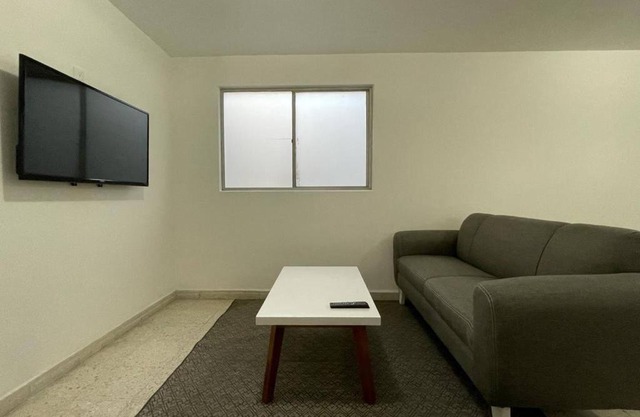 Acogedor Departamento En Satelite-echegaray Con Estacionamiento y Wifi