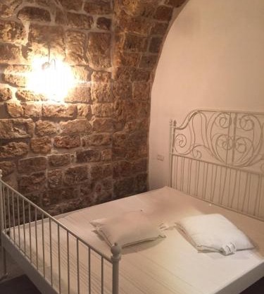 Acre Two Wells Zimmer