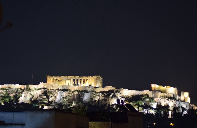 Acropolis View Apartment in Central Athens – SQ1