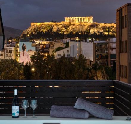 Acropolis view Penthouse46 Jacuzzi Quality living