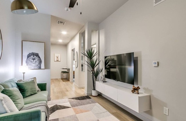 ADA Luxury 1Bed New Apartment