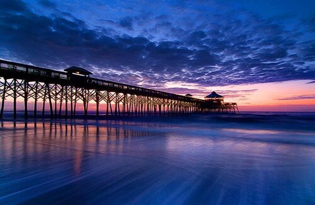 Adorable Folly Beach Cottage! 1 Block to Beach! Super Location! Free WiFi!