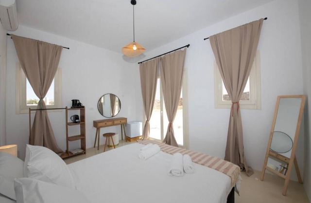 Adyton Luxury Suite, Mykonos Tranquil Escape