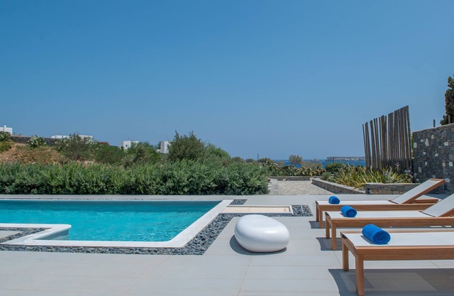 Aelia Master Villa with Sea View and Private Pool