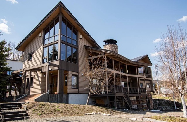 Aesthetic view villa 2 free parking 6 minutes - Sanso Spring Tree/Furano Hokkaidō