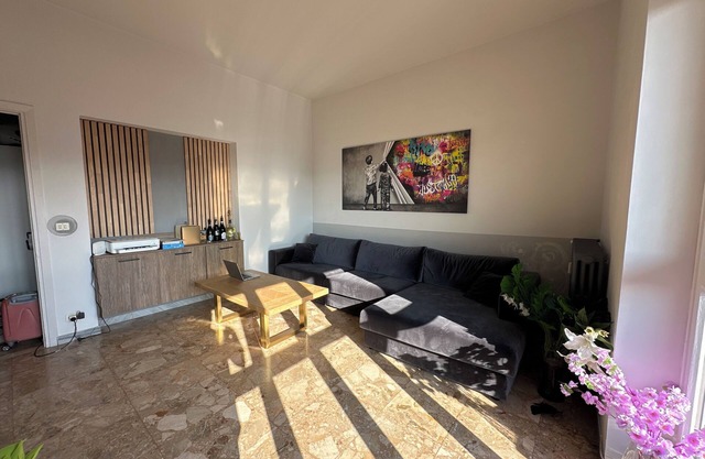 Affordable penthouse with panoramic views. Good living room, kitchen and bedroom