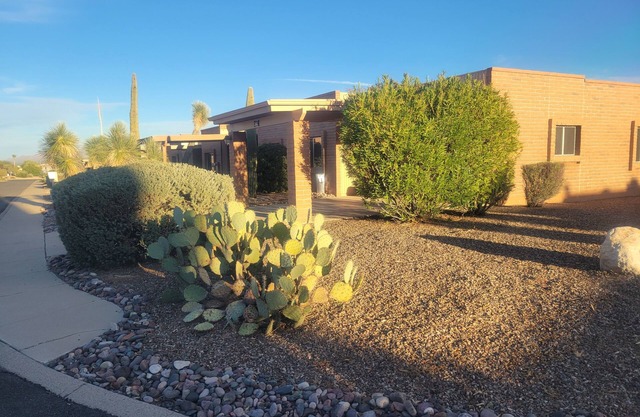 Affordable Private Condo with Spectacular Mountain View