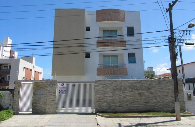 After 200mts from the beautiful beach of Bessa - Ap 303