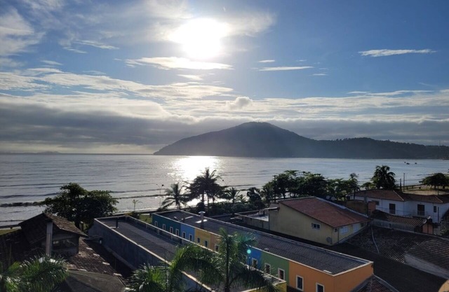 Agito e Sossego na rua Mais Charmosa de Ubatuba