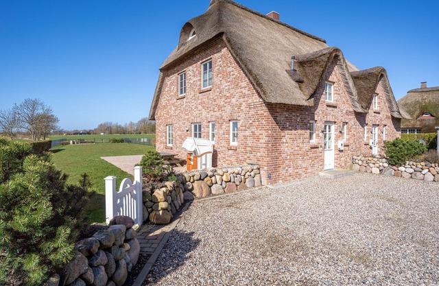 Ahoi - Wunderschönes Reetdachhaus mit Tollem Ausblick!