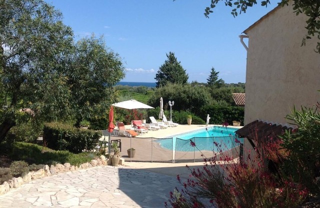 Air conditioned apartment, fully equipped, nice, for a good holiday. WIRELESS.