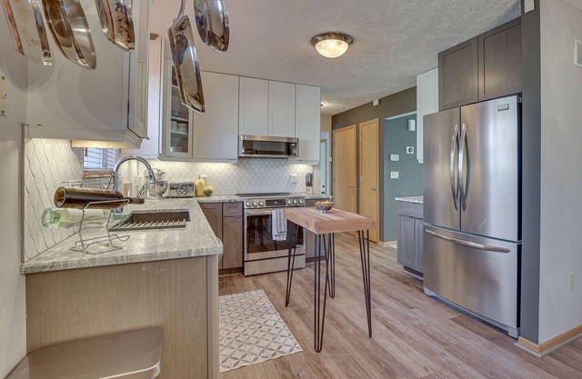 Akron Home w/Deck: Walk to Towpath Trail!