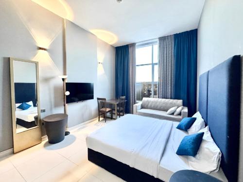 Al Manara Classic Luxe Studio