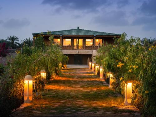 Al Rehbah Farm resort - منتجع مزرعة الرحبة