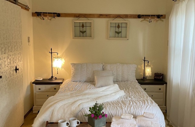 Alamo Springs Country Cottages in Fredericksburg Texas. Cottage #1 Adaline