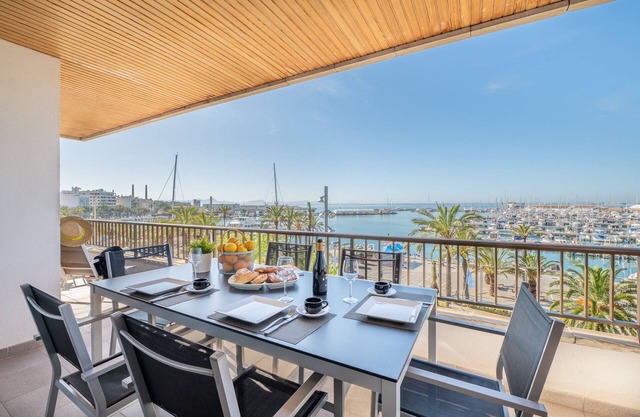 Alcudiamar etvpl/12507 Fantastic apartment with sea views on the seafront