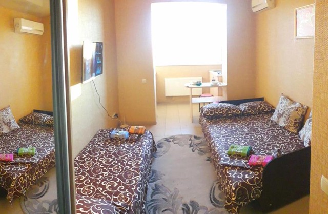 Alekseevskie Akvareli 3 people