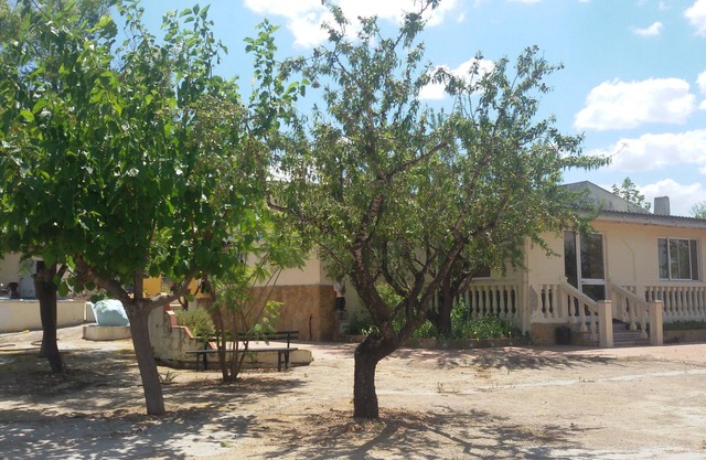 ALL COMFORT VILLA WITH POOL, IN A MAGICAL CAMPESTRE FRAME.