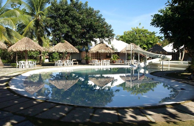 Almont Inland Resort