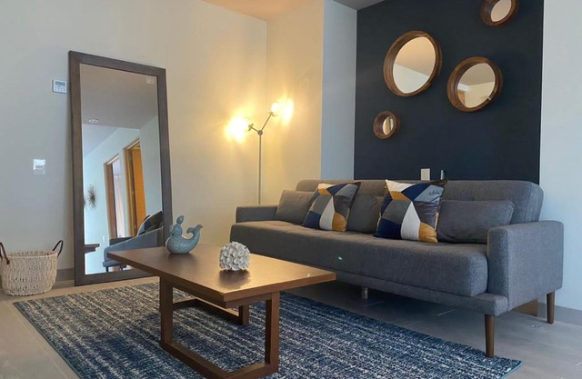 Alojamiento completo, 2 recamaras y alberca