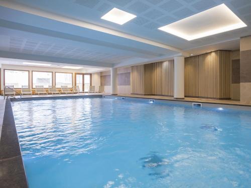 Alpine Stay w Spa Views