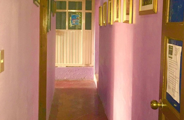 Amazing House Best View in Town: 5 bedrooms, 2 kitchens, 2 dining tables