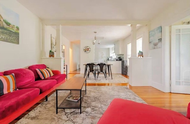 Amazing 3-bedroom apartment in East Watertown with Parking, WiFi, AC and More