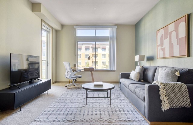 Amazing Dublin 1BR w/Pool, W/D, & Coworking, nr BART, by Blueground