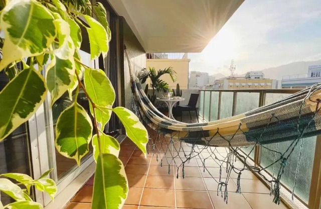 Amazing flat with pool near the beach of Ipanema