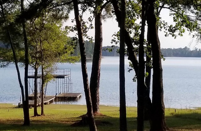 Amazing full waterview - covered dock - Clarks Hill - Rocky Branch Golf Course