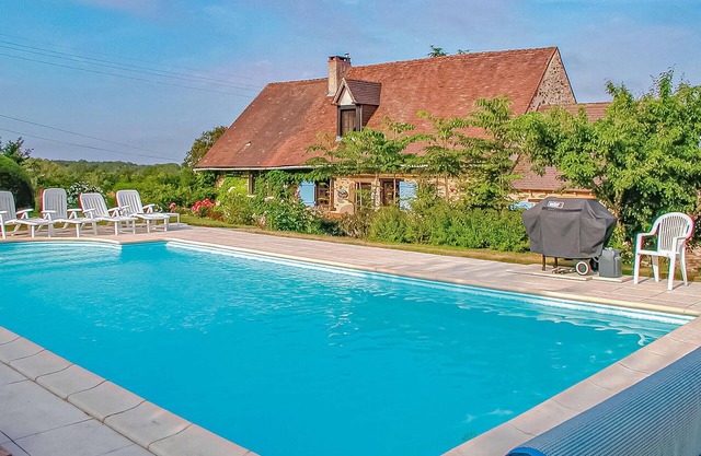 Amazing home in St. Priest La Fougeres