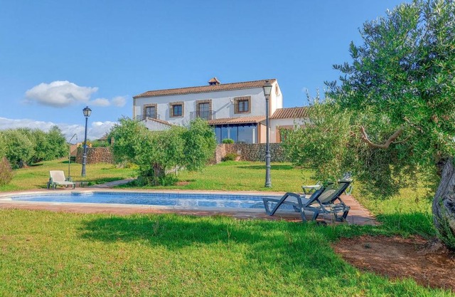 Amazing Home In Arcos De La Frontera