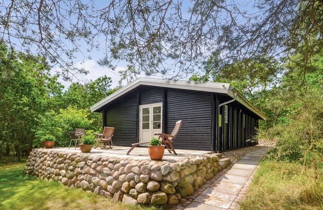 Amazing home in Ebeltoft with WiFi