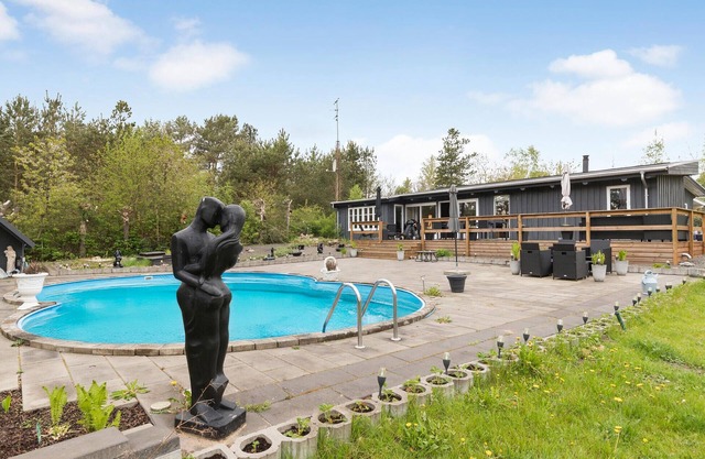 Amazing home in Ebeltoft with WiFi