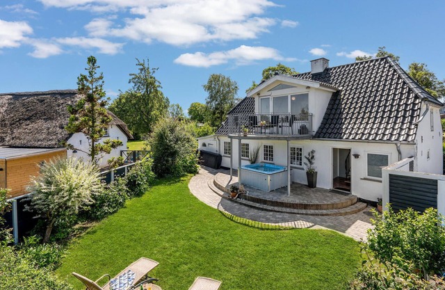 Amazing home in Haderslev with kitchen