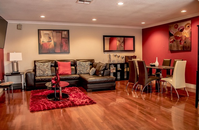 AMAZING HOUSE NEAR LAX, SPACEX & BEACHES