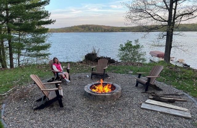 Amazing Lakefront Getaway!